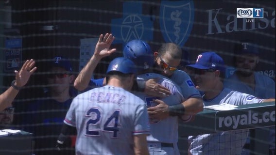 Rangers belt 5 home runs in 16-1 rout of Royals