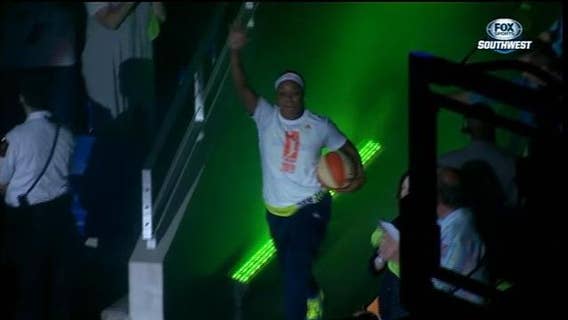 Sims leads, Diggins returns as Wings win inaugural home game