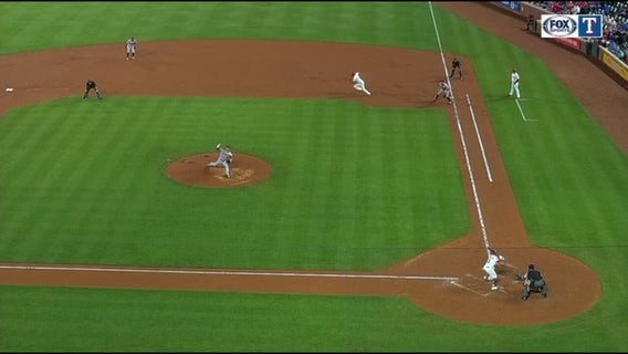 Davis' error helps Rangers to 4-3 win over banged-up Orioles