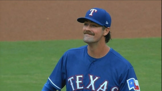 Hamels, Beltre lead Rangers past Angels 10-0