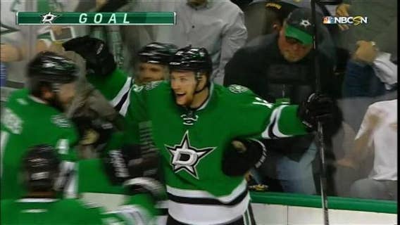 Faksa has goal and assist, Stars beat Blues 2-1 in Game 1