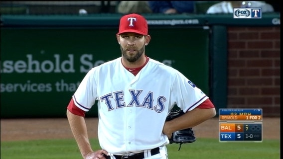 Trumbo homers twice in 7th, Orioles beat Rangers 11-5