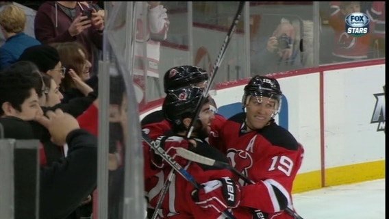 Moore scores in overtime to give Devils 3-2 win over Stars