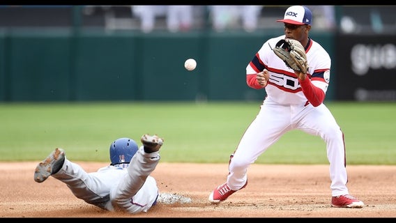 Lopez goes 8 innings as White Sox blank Rangers 3-0