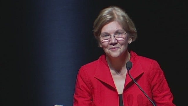 Warren tells Dem activists 'time for small ideas is over'