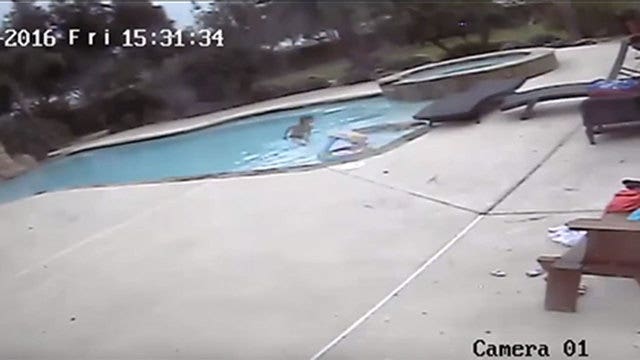 Girl, 5, saves mother from drowning