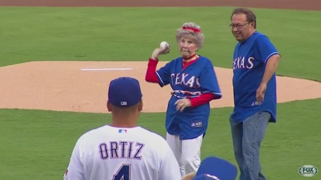 103-year-old throws out first pitch at Texas Rangers game
