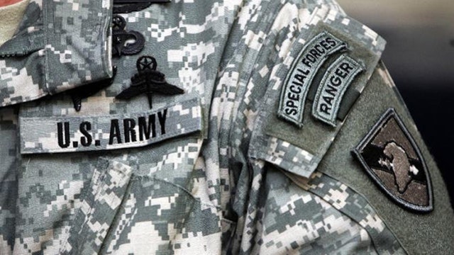 2 women pass Army Ranger School, first female graduates