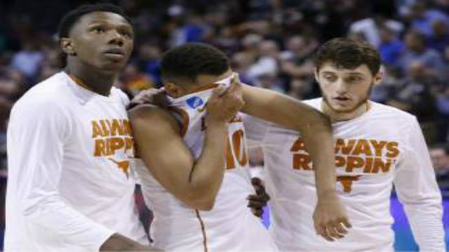 Jesperson's halfcourt shot puts Northern Iowa past Texas