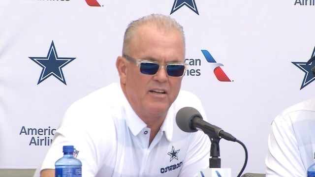 Stephen Jones: players will stand for anthem 'if they want to be a Dallas Cowboy'