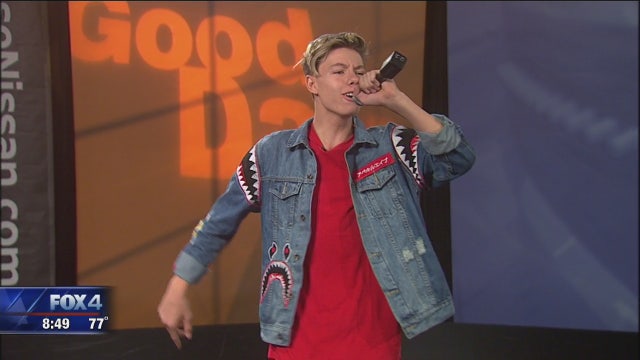 Musical Guest: Mackenzie Sol