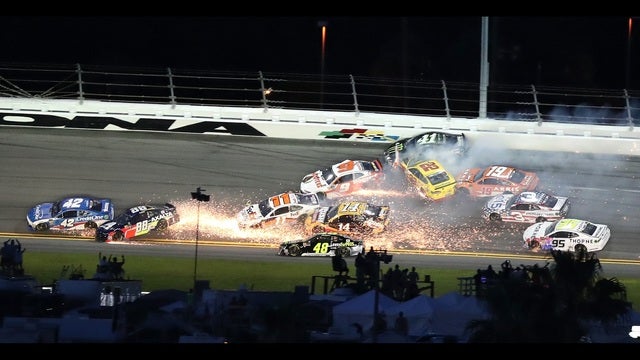 Erik Jones gets 1st Cup win in crash-filled race at Daytona