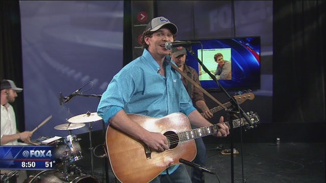 Musical Guest: Curtis Grimes