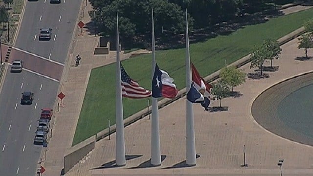 How to donate after Dallas police slayings