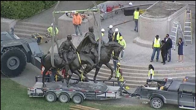 Robert E. Lee statue removed from Dallas park now on display at West Texas resort
