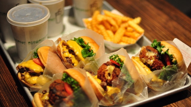 Shake Shack raises burger prices in order to increase worker wages