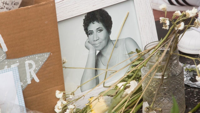 Aretha Franklin viewing at Charles H. Wright Museum