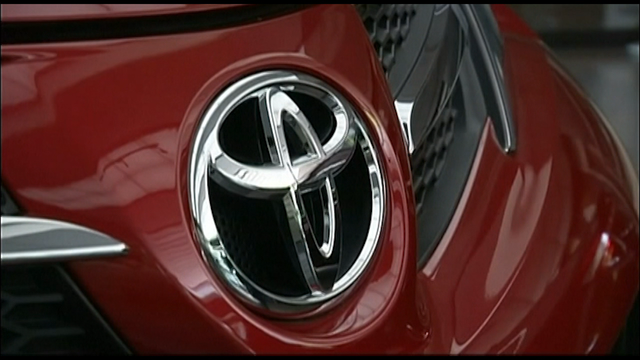 Toyota to test car-sharing system that doesn't use keys