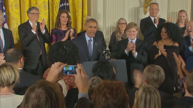 Obama honors artists, athletes, innovators with Presidential Medal of Freedom