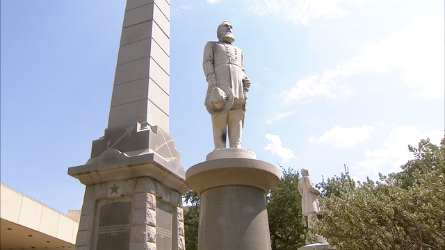 Court ruling clears the way for Dallas to remove Confederate monument