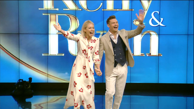 Ryan Seacrest joins Kelly Ripa on 'Live'