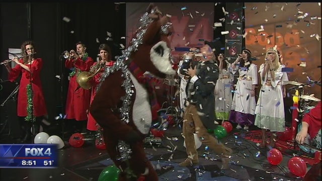 Preview: Polyphonic Spree's Holiday Extravaganza