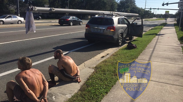 2 Florida men accused of stealing utility pole