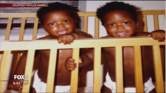 Local twins play in Super Bowl together