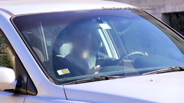 Denton considers banning all hand-held cellphone usage while driving