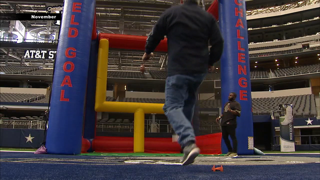 Cowboys host Rally Day at AT&T Stadium for fans day before playoff game