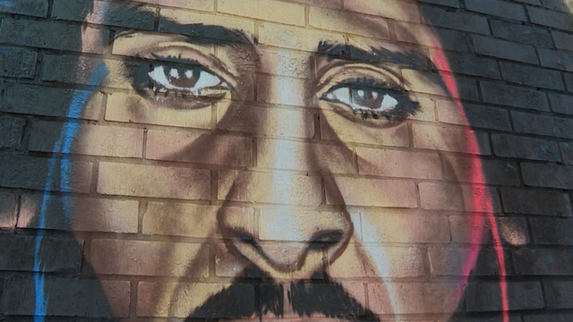 Artists unite to paint Kaepernick murals across Atlanta