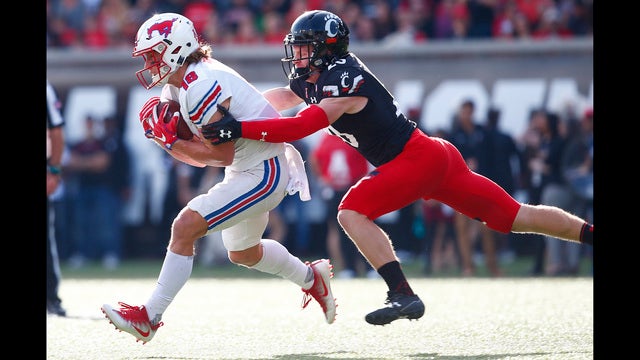 STAT WATCH: SMU's Quinn continues hot streak with 17 catches