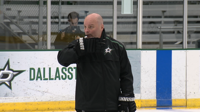 Stars, Blues find way with new coaches, go into Game 3 even