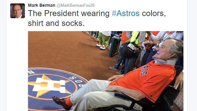 George H.W. Bush tosses 1st pitch at Game 3 of ALDS