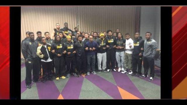 University of Missouri president leaves over race complaints