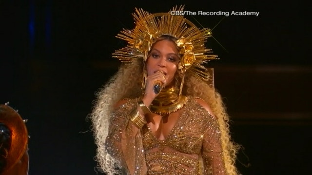 Momma Beyonce shines, Adele flubs in Grammy's top moments