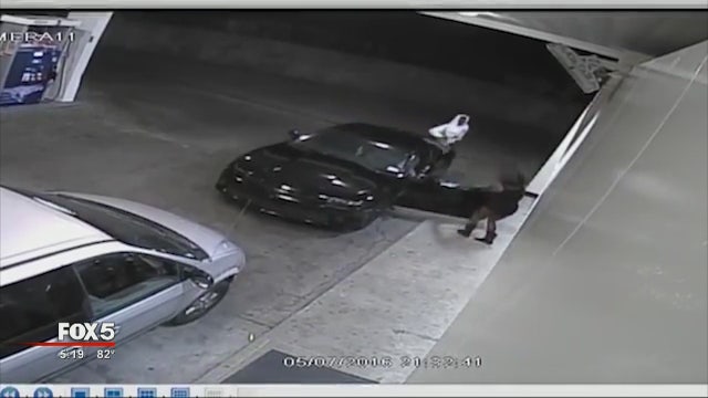 WATCH: Atlanta woman fights off would-be carjackers