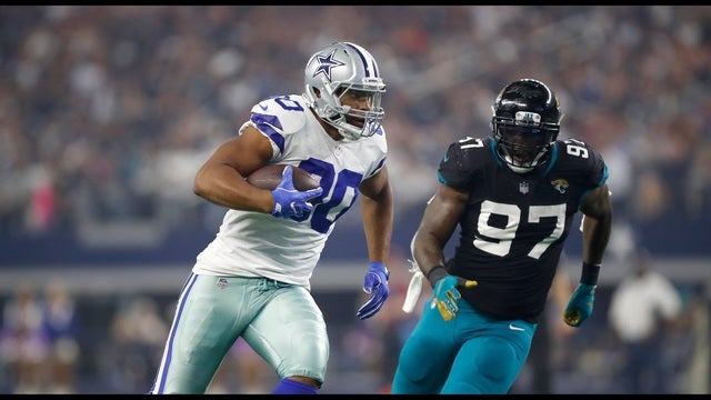 Cowboys waiving TE Gathers, former Baylor basketball player