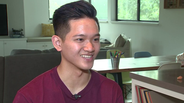 Homeless Texas teen becomes high school valedictorian