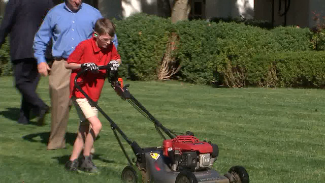 Trump invites 11-year-old boy to mow Rose Garden lawn