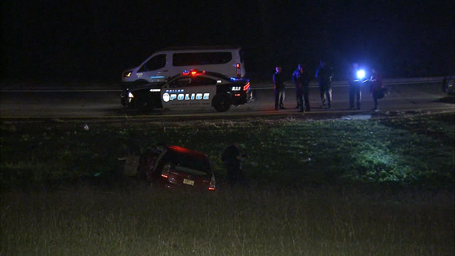 Man dies in Dallas rollover crash
