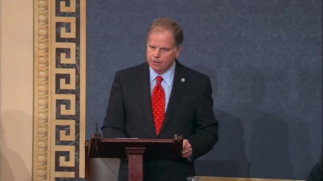 Alabama senator says Congress must act on gun violence