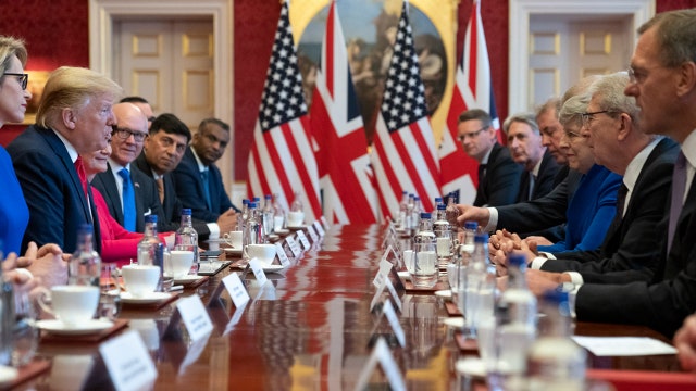 Trump turns from pomp to business in UK visit