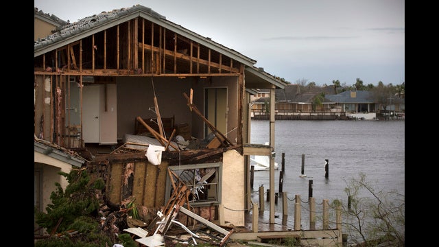 Mnuchin: Congress must tie Harvey aid to raising debt limit