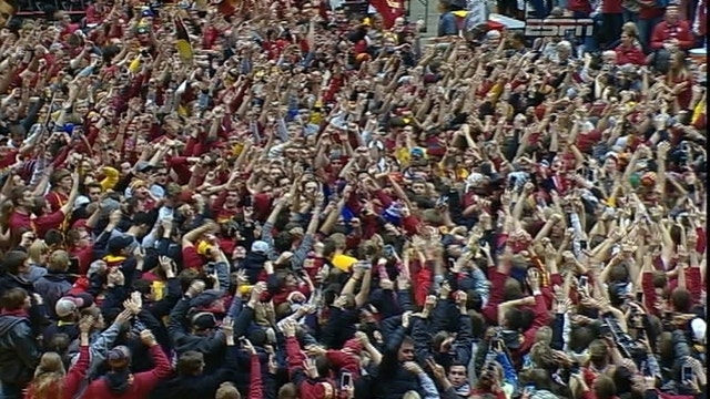 No. 19 Iowa State knocks off No. 1 Oklahoma 82-77
