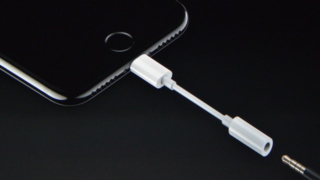 Say goodbye to the iPhone headphone jack