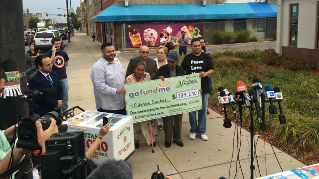 'Paleta Man' receives GoFundMe check for $384k