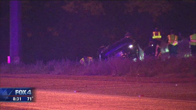 Woman dies in Dallas rollover crash