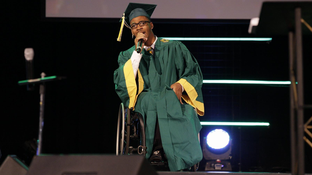 Teen with cerebral palsy walks across stage at graduation ceremony