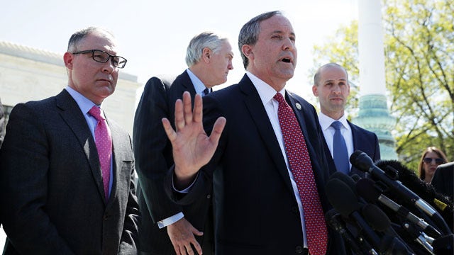 Ruling throws indicted Texas AG's case into more uncertainty